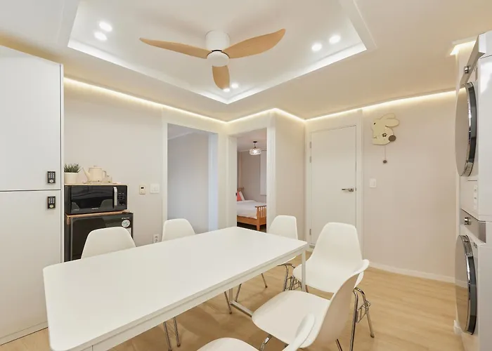 Seodam Stay, Quiet Family Near Station Hongdae 명동 *