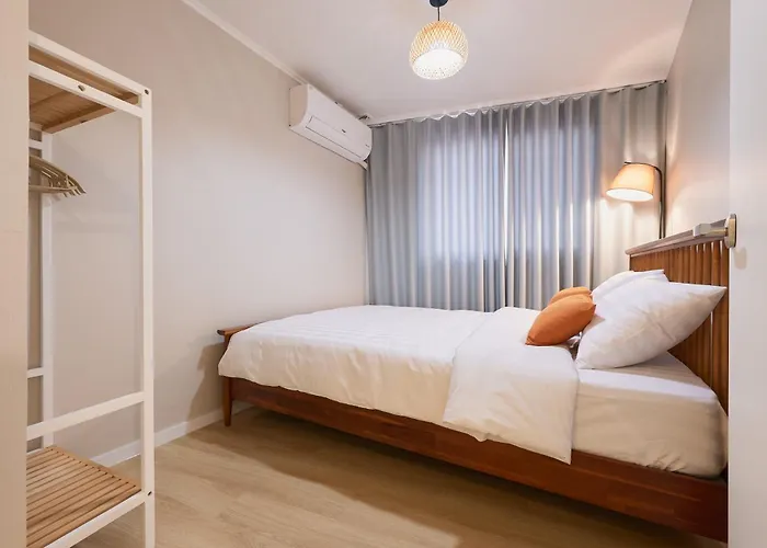 Seodam Stay, Quiet Family Near Station Hongdae 명동 Apartment *